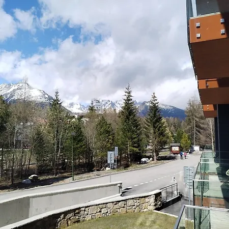 Nipur Sk-apartman Ovruc, * Štrbské Pleso